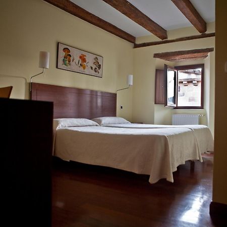 Hotel Hospederia Porta Coeli Siguenza Esterno foto